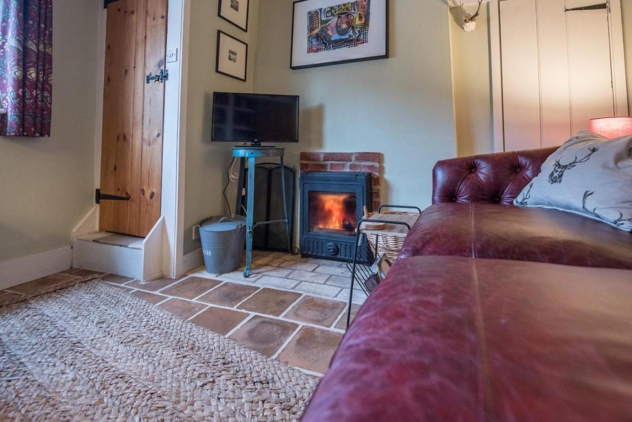 Library Cottage, Marlesford Woodbridge Exteriör bild